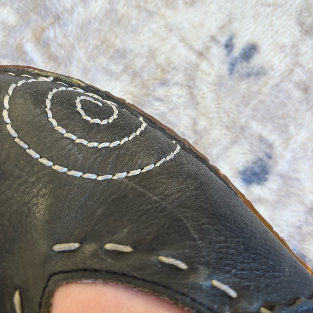 Forest Green Clogs - Picture 3 of 7